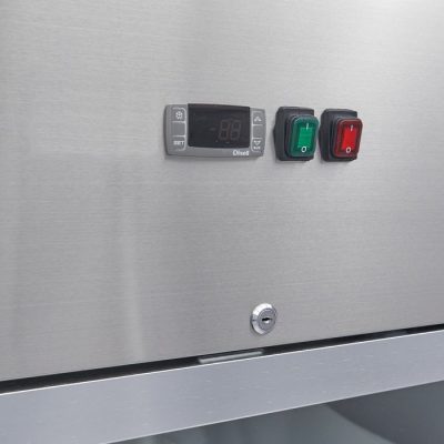 Réfrigérateur 600 Litres 3 étagères réglables (2/1 GN)  acier inoxydable avec porte en verre – Image 10